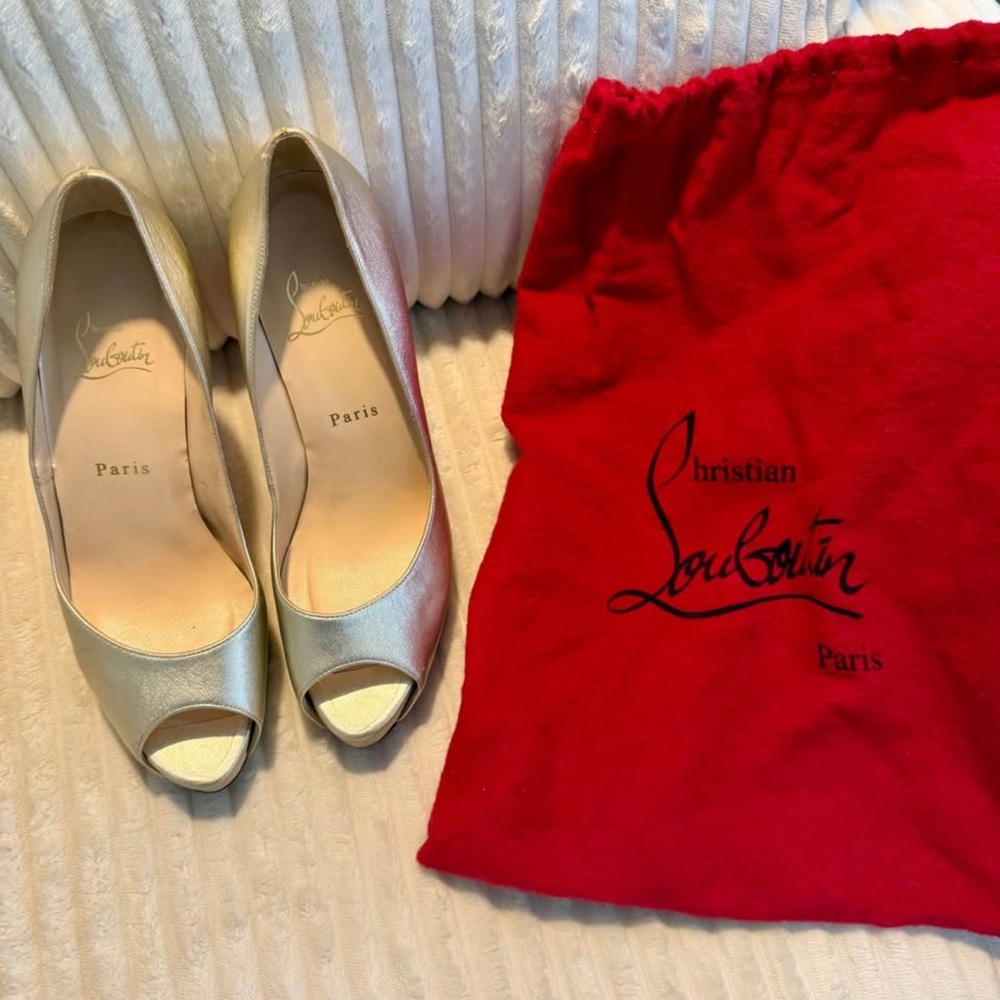 Christian Louboutin Metallic Silver Peep-Toe Pumps
